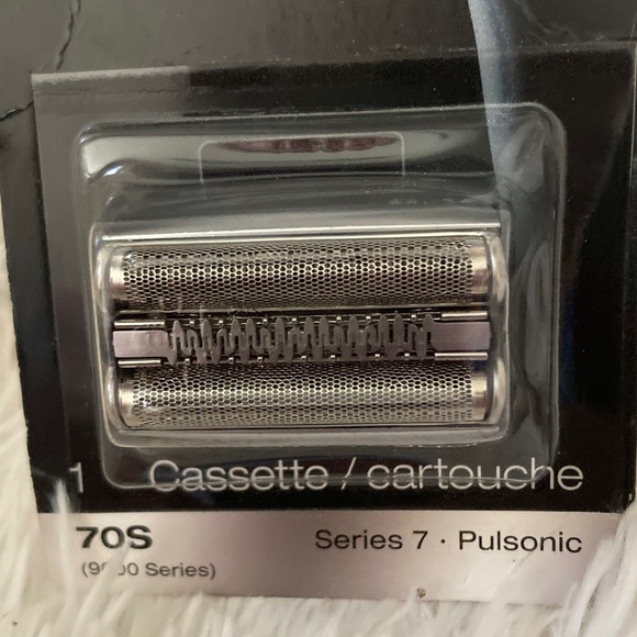 Braun Series 7 Shaving Cassette - Black and Silver - Picture 2 of 8